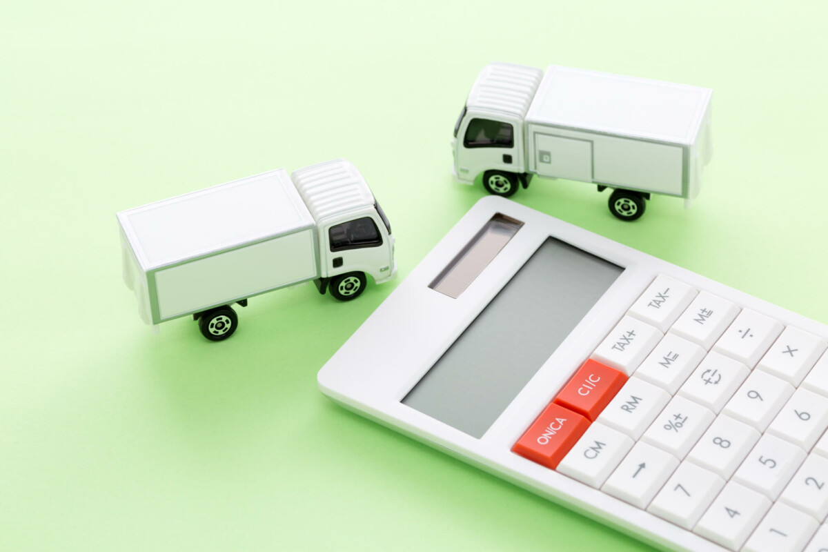 不用品回収の2t（トン）トラック積み放題の相場はどのぐらい？