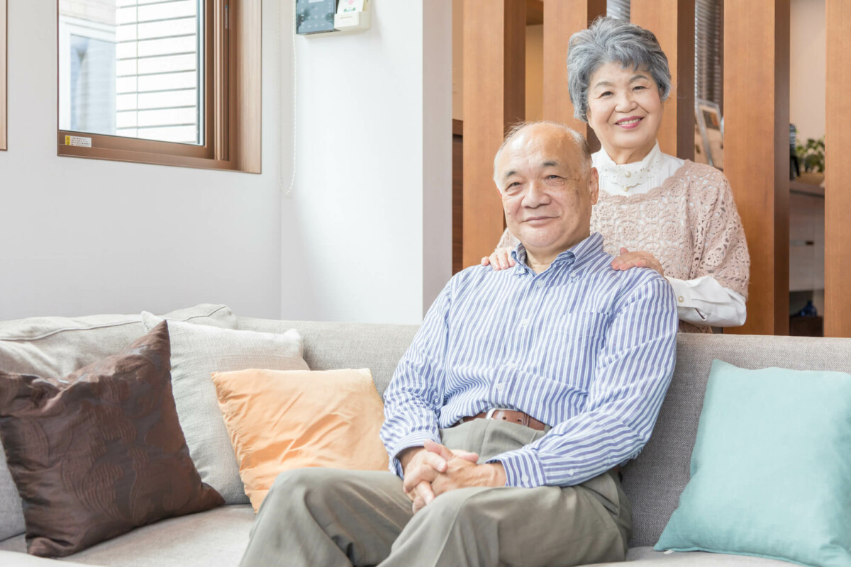 高齢者が自宅をゴミ屋敷にしてしまう理由は？片付けを促すために家族ができること