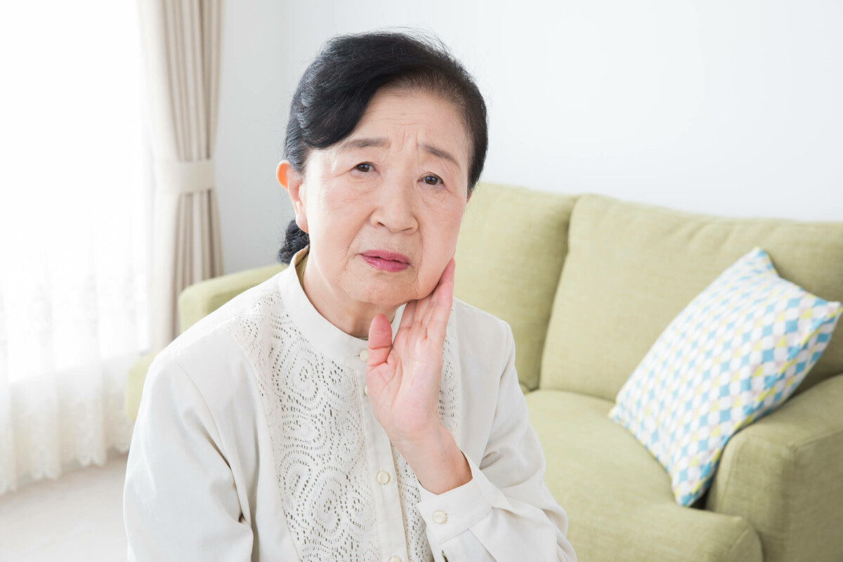 ゴミ屋敷化の原因は認知症？症状を理解して正しい対処を！